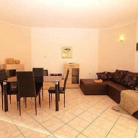 Apartament Fuer 5 Personen Ca 57 Qm In Fazana-surida, Istrien Istrische Riviera *